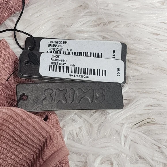 3pcs-SKIMS STRETCH RIB BUNDLE IN ROSE CLAY/NWT/S/M- THONG, SHORT & HIGH NECK BRA - Picture 12 of 16